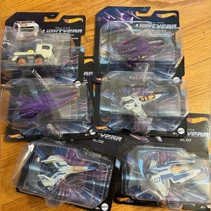 - - 6 disney buzz light year vehicles hot wheels